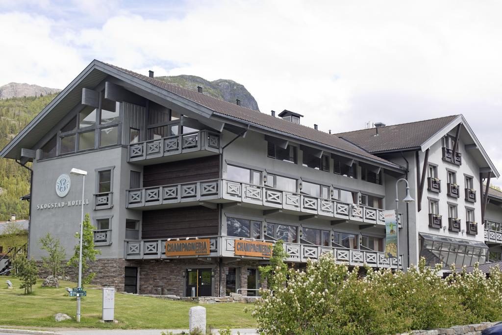 Skogstad Hotel - Unike Hoteller เฮมเซดาล ภายนอก รูปภาพ