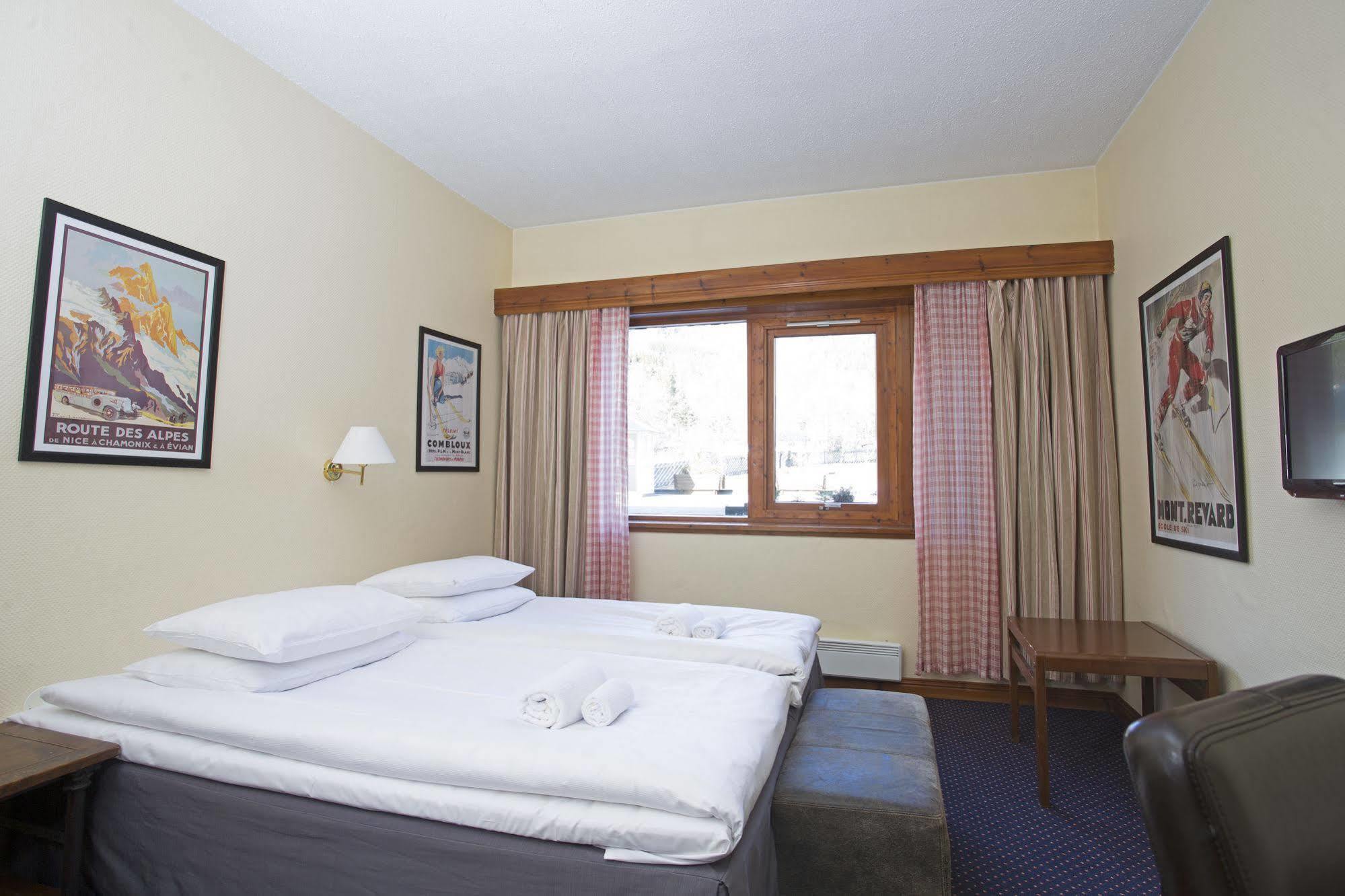 Skogstad Hotel - Unike Hoteller เฮมเซดาล ภายนอก รูปภาพ