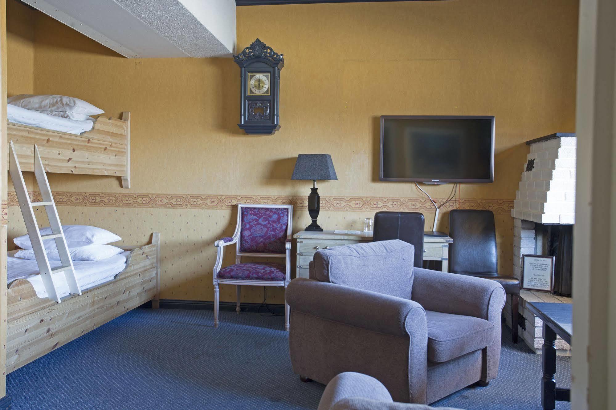 Skogstad Hotel - Unike Hoteller เฮมเซดาล ภายนอก รูปภาพ